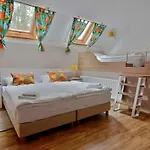 Gosciniec Nowa Wioska 3* ואלבריץ'