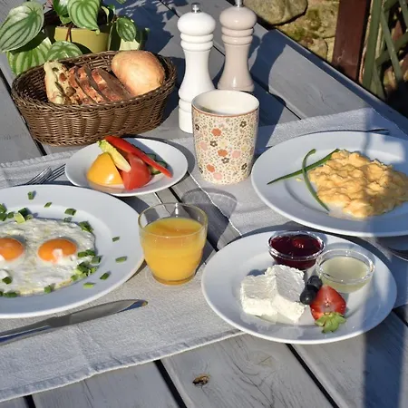 Bed & Breakfast Gosciniec Nowa Wioska Wałbrzych