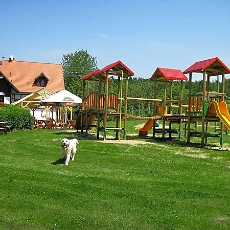 לינה וארוחת בוקר Gosciniec Nowa Wioska