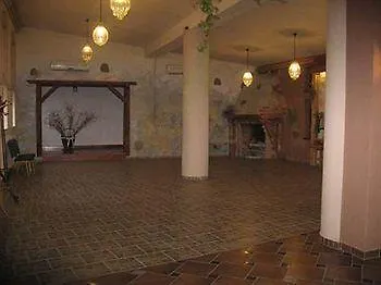 Gosciniec Nowa Wioska 3*