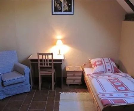 Bed & Breakfast Gosciniec Nowa Wioska Wałbrzych