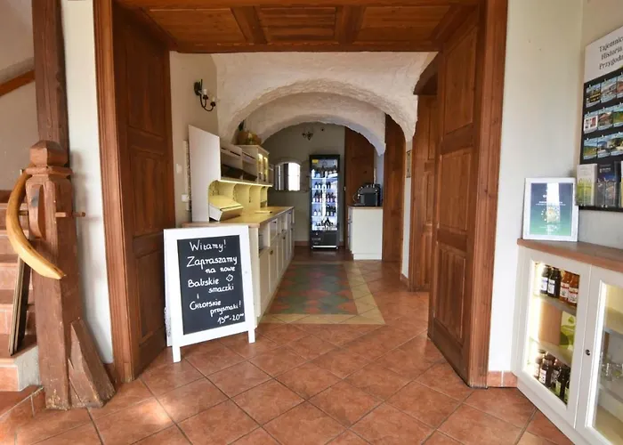 Gosciniec Nowa Wioska 3*