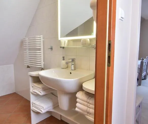 Gosciniec Nowa Wioska