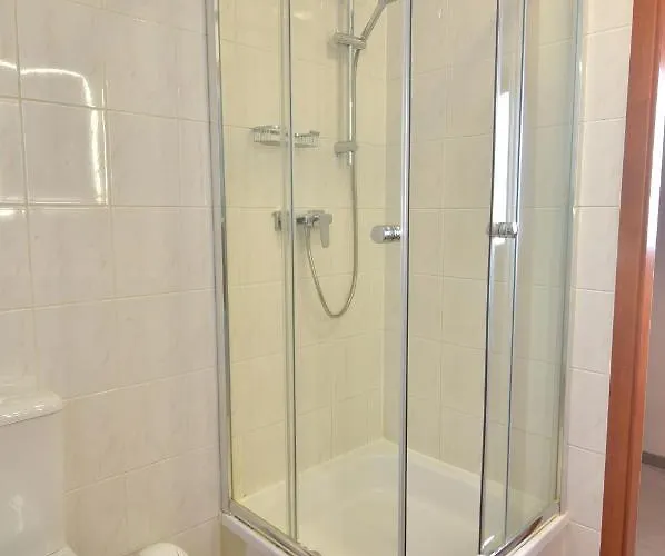 Bed & Breakfast Gosciniec Nowa Wioska 3*