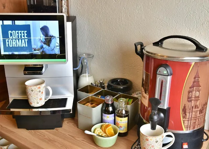 Gosciniec Nowa Wioska 3*