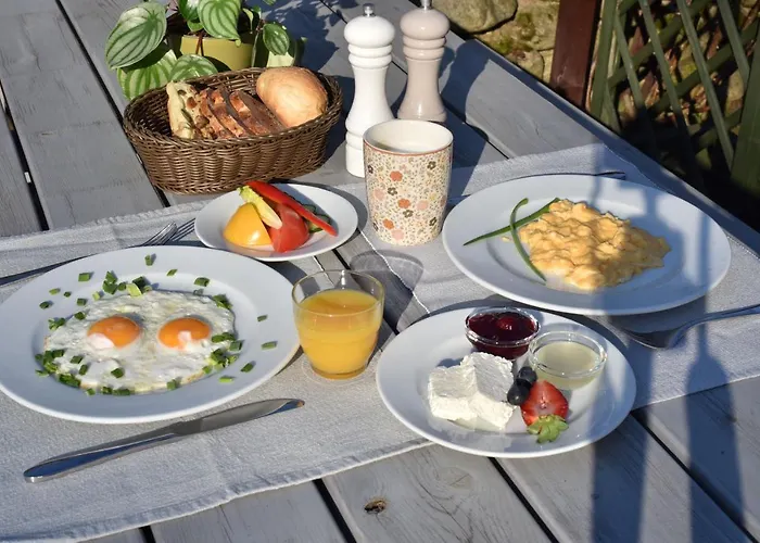 Bed & Breakfast Gosciniec Nowa Wioska Wałbrzych