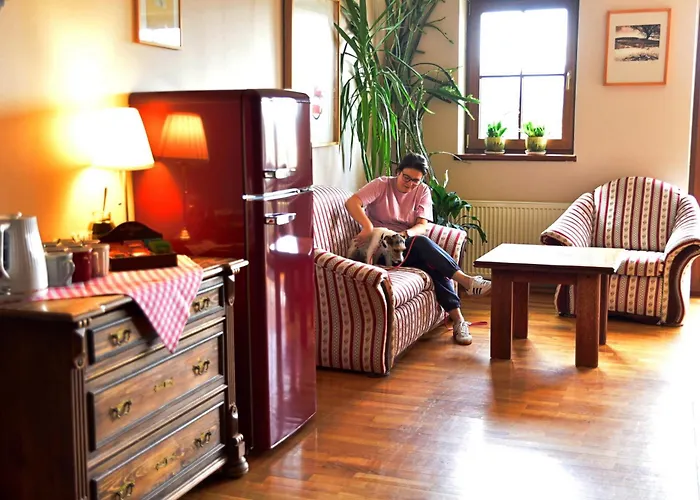 Gosciniec Nowa Wioska Bed & Breakfast