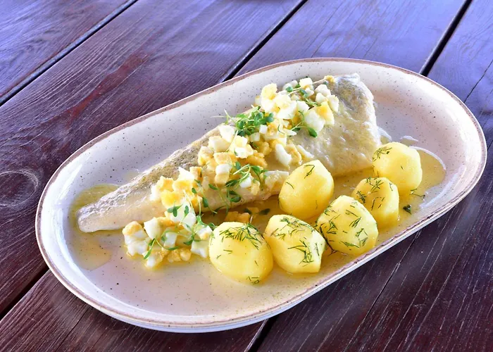 Bed & Breakfast Gosciniec Nowa Wioska 3*